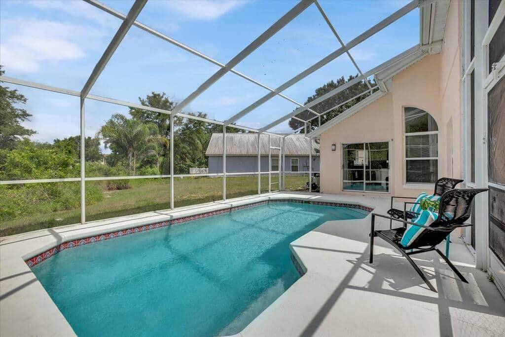 Orlando Vacation Rentals with Pool