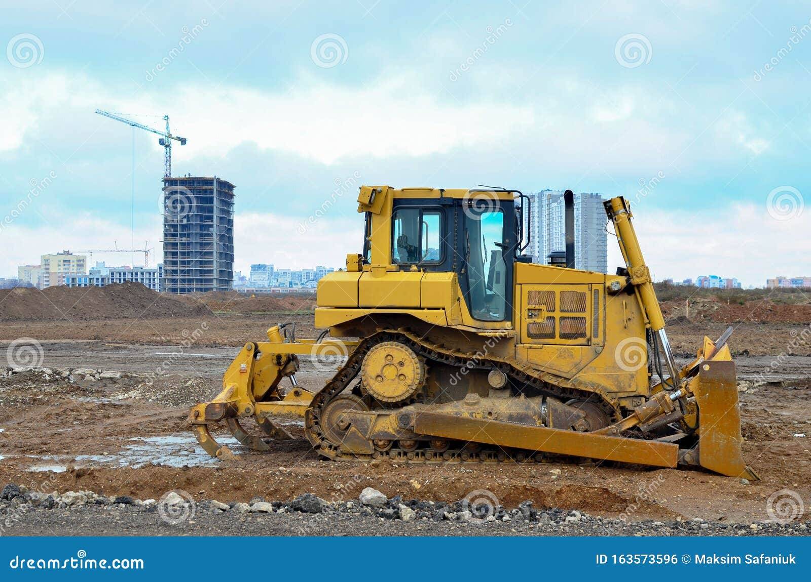 Getting the Job Done: Equipment Tips for Modern Construction Sites