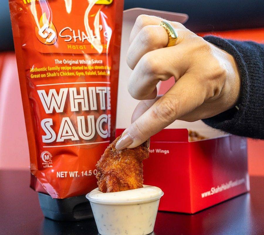 How White Sauce Complements Different Types of Kebabs